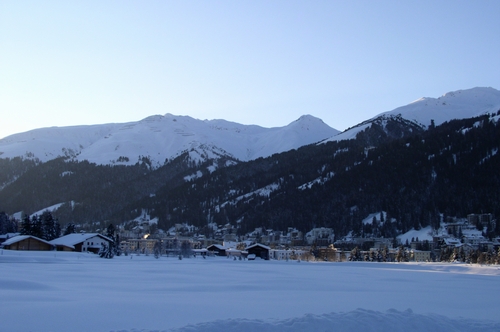 Berge und Häuser